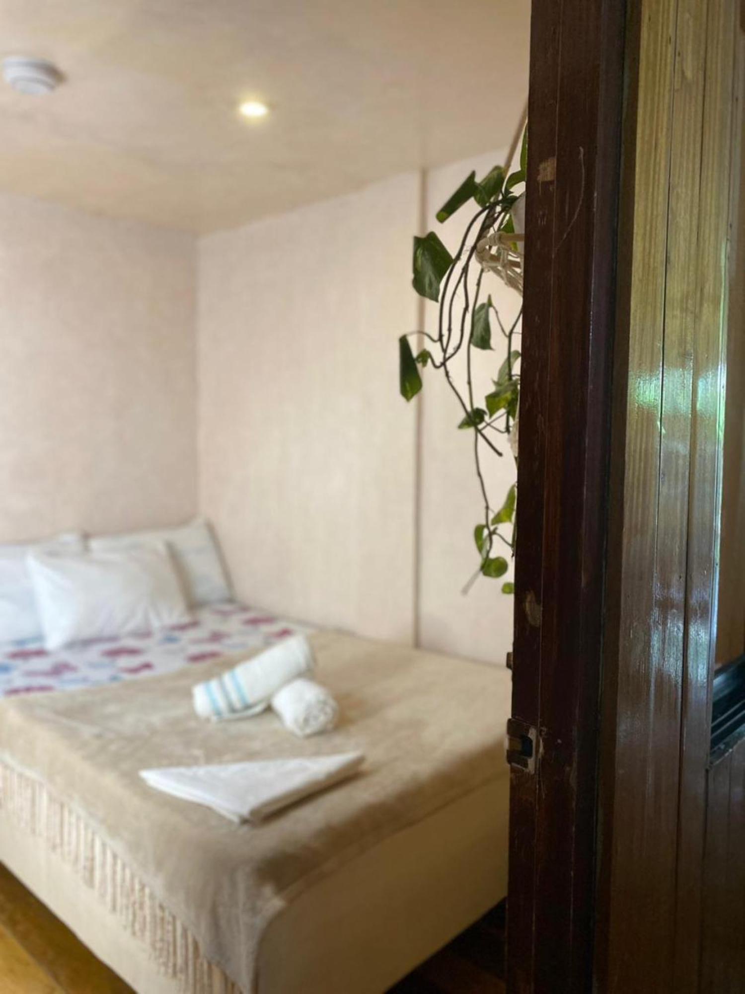 Malayah Hostel General Luna  Pokoj fotografie